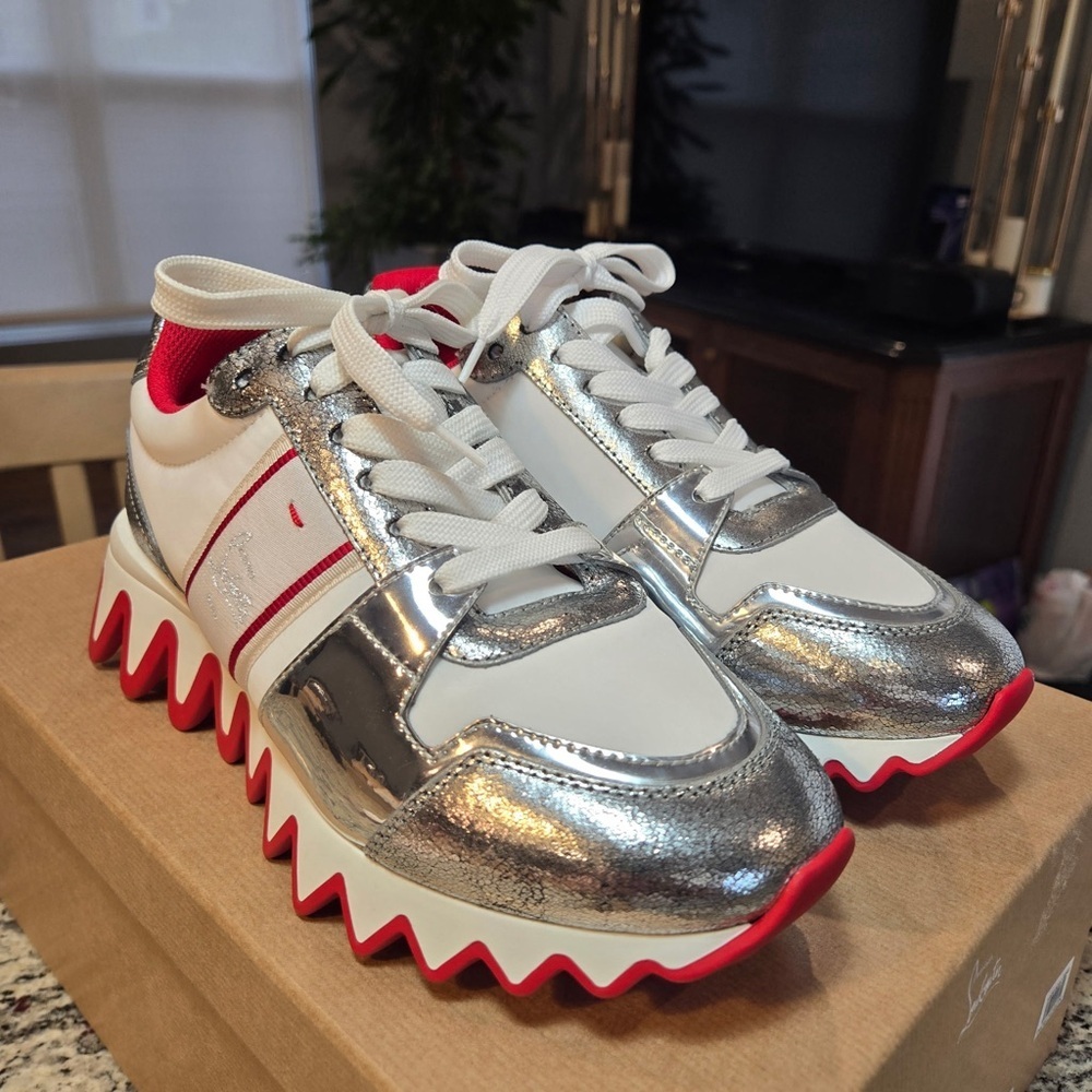NEW Christian Louboutin Nastroshark Donna Flat Metallic Sneakers Size 37.5 - Picture 5 of 12